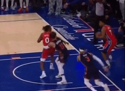 76人遭遇黑色14秒准备上诉！恩比德：裁判让我们输