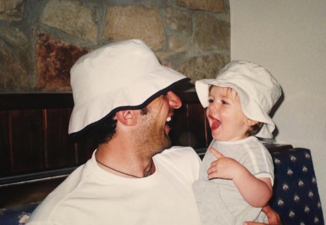 1688716014823065150.png B体育赛事资讯-菲戈仨闺女美艳如花 大女儿跟西班牙国王表弟拍拖