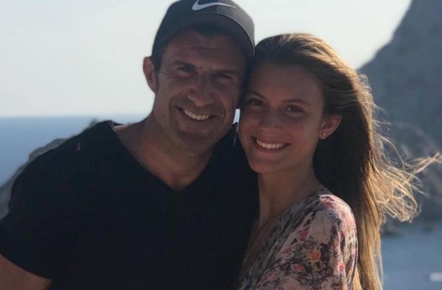 1688716099859015698.png B体育赛事资讯-菲戈仨闺女美艳如花 大女儿跟西班牙国王表弟拍拖