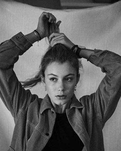 1688716509060094256.jpg B体育赛事资讯-菲戈仨闺女美艳如花 大女儿跟西班牙国王表弟拍拖