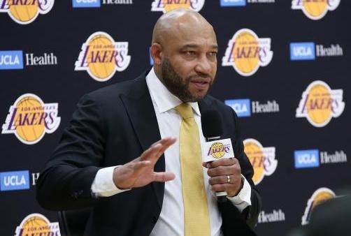 1666341632286057578.png B体育中国官网-黑暗中的光亮?修缮湖人防守 哈姆工作初显成效