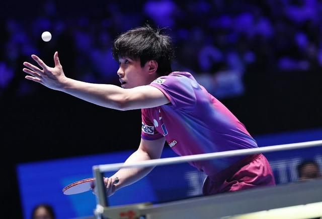B体育中国官网-乒乓球亚洲杯：王楚钦连赢3场出线！张本智和输黄镇廷仍晋级16强|艾多斯|瓦哈卜|冯翊新|选手|小组赛_新浪体育_新浪新闻