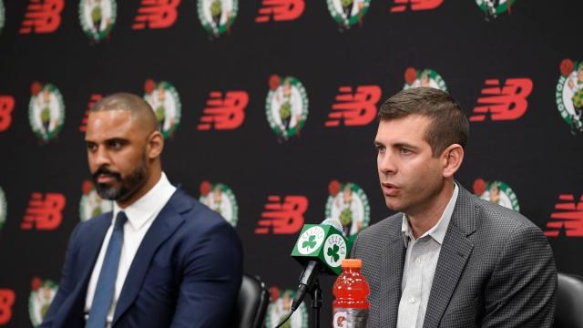 B体育赛事资讯-绿军新掌门点评休赛期运作 球队补强依旧未完待续