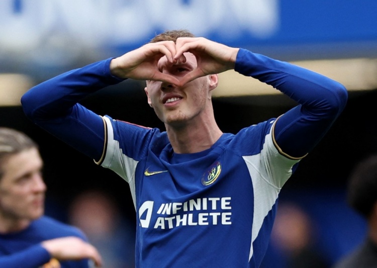 B体育中国官网-新援来了记得拜码头，切尔西还是“帕尔默FC”！