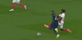 B体育官方首页-【欧冠】两回合多打一人，大巴黎总分5比4赢下内战