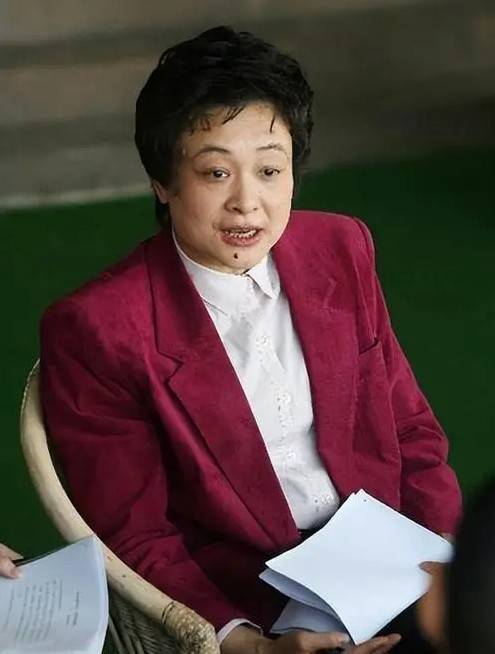 B体育官方首页-体坛叛徒！入日本籍嫁日本丈夫，击败邓亚萍大喊呦西，晚年回国养老|何智丽|广岛亚运会|小山智丽|世乒赛|国乒_新浪体育_新浪新闻